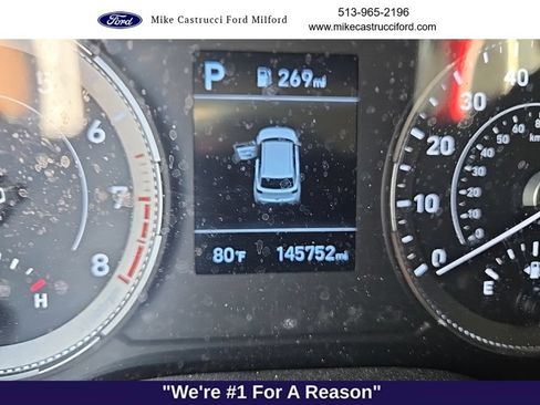 Used 2022 Hyundai Venue Limited w/ Cargo Package FWD image 7