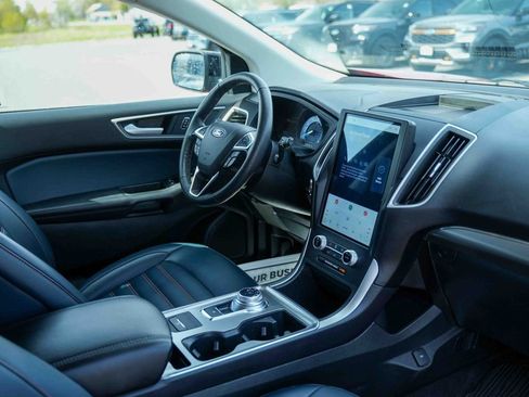Used 2024 Ford Edge SEL w/ Sport Appearance Package AWD/4WD image 19