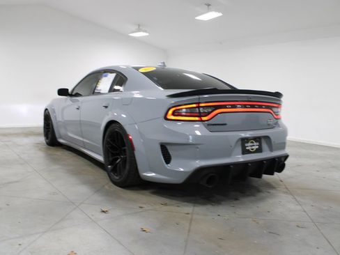 Used 2022 Dodge Charger Scat Pack image 7