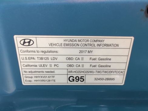 Used 2017 Hyundai Tucson Sport image 43