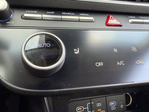 New 2026 Hyundai Sonata SEL FWD image 33