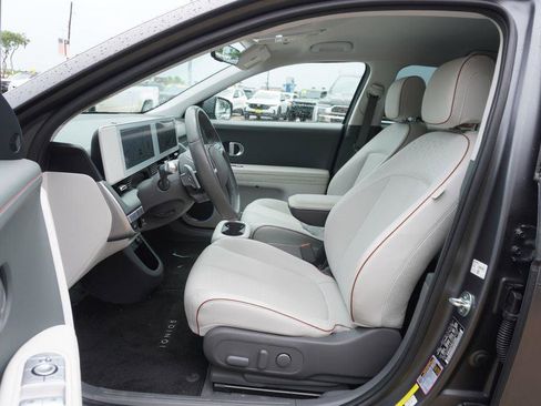 Used 2023 Hyundai Ioniq 5 SEL AWD/4WD image 7