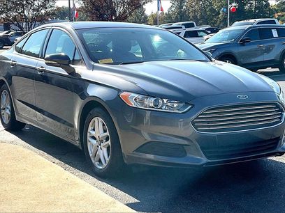 Used 2016 Ford Fusion SE