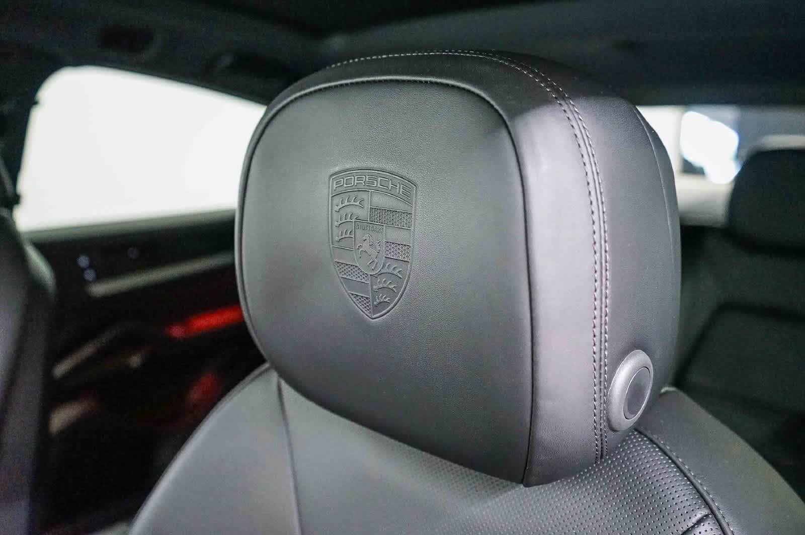 Certified 2026 Porsche Cayenne Coupe AWD/4WD image 27