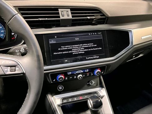 Certified 2025 Audi Q3 2.0T Premium w/ Convenience Package image 7