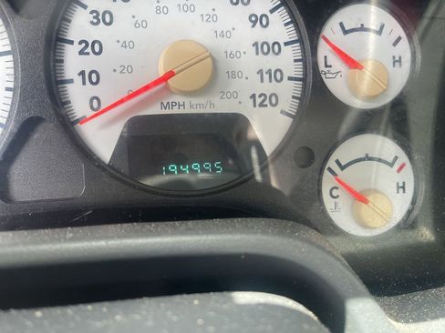 Used 2008 Dodge Ram 1500 Truck SLT image 6