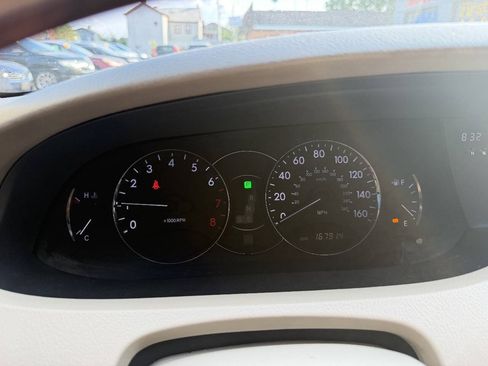 Used 2009 Toyota Avalon Limited FWD image 11