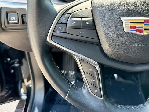 Used 2018 Cadillac XT5 Premium Luxury image 19