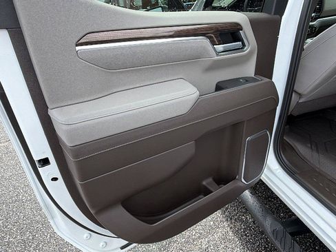 New 2026 Chevrolet Silverado 1500 RST w/ RST Select Package AWD/4WD image 17