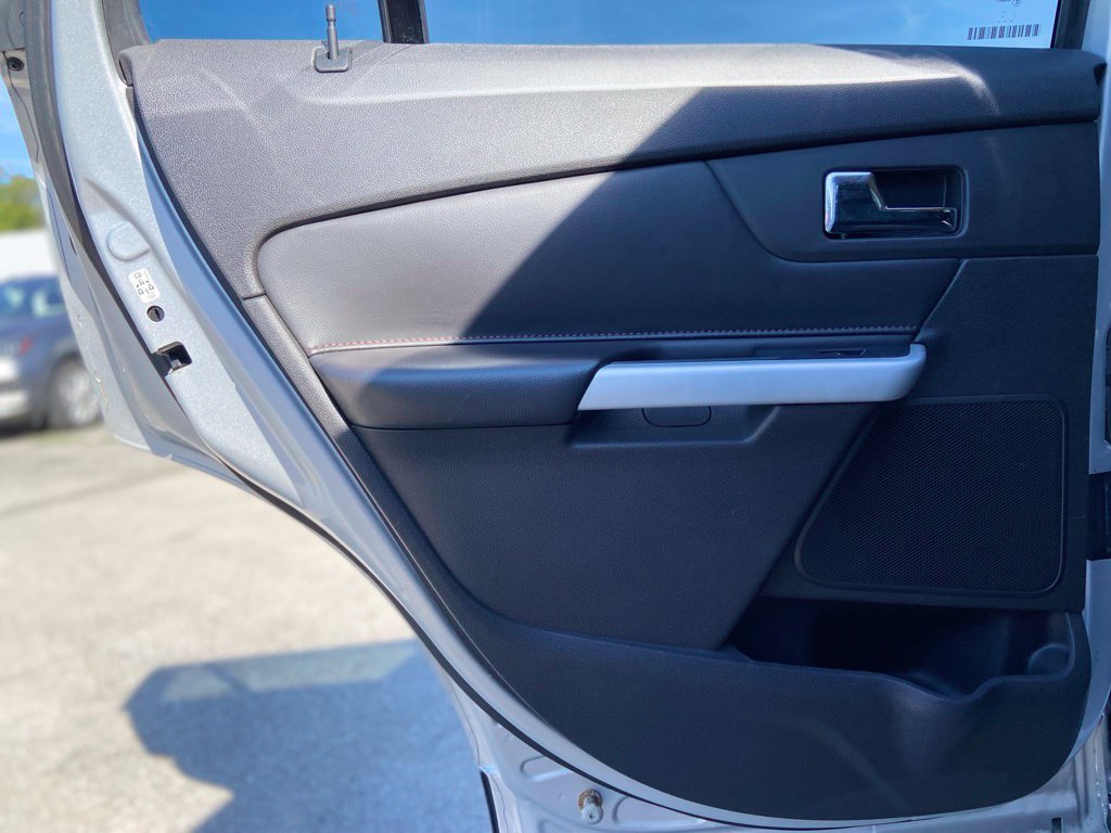 Used 2014 Ford Edge SEL w/ Equipment Group 205A AWD/4WD image 20