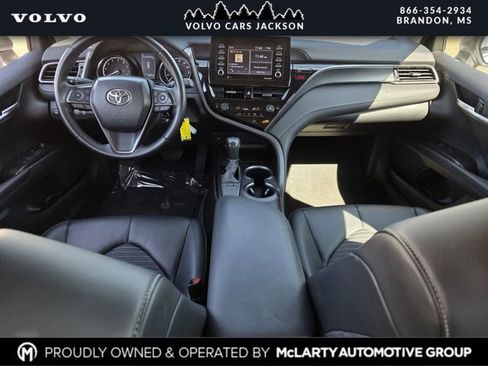 Used 2024 Toyota Camry SE FWD image 7