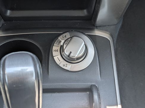 Certified 2024 Toyota 4Runner SR5 Premium AWD/4WD image 30