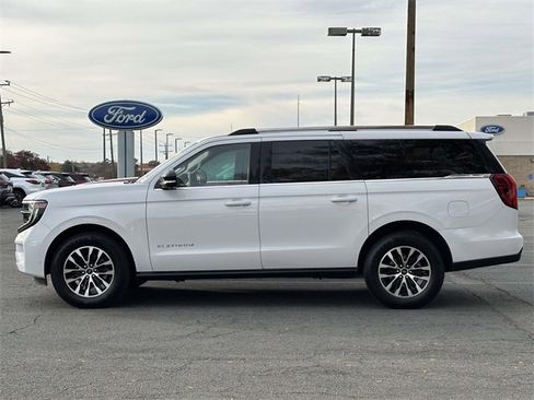 Used 2025 Ford Expedition Max Platinum image 2