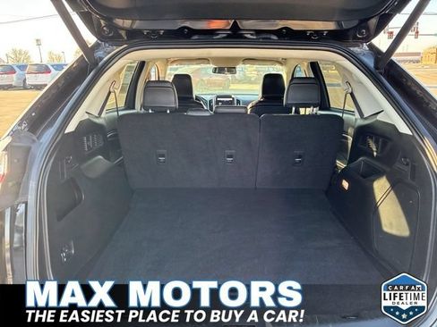 Used 2024 Ford Edge Titanium AWD/4WD image 10
