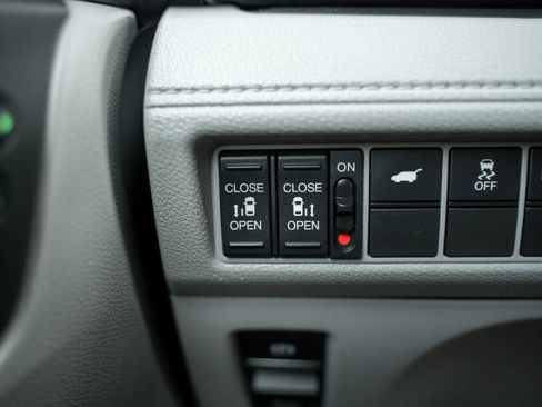 Used 2019 Honda Odyssey EX-L image 21