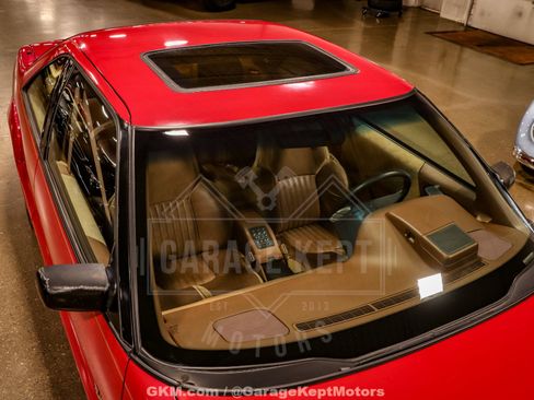 Used 1990 Pontiac Grand Prix SE FWD image 15