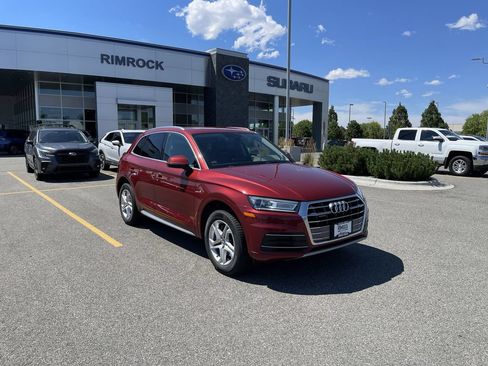 Used 2019 Audi Q5 Premium AWD/4WD image 12