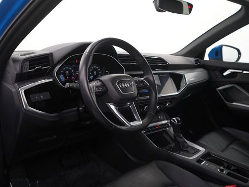 Used 2023 Audi Q3 2.0T Premium image 16