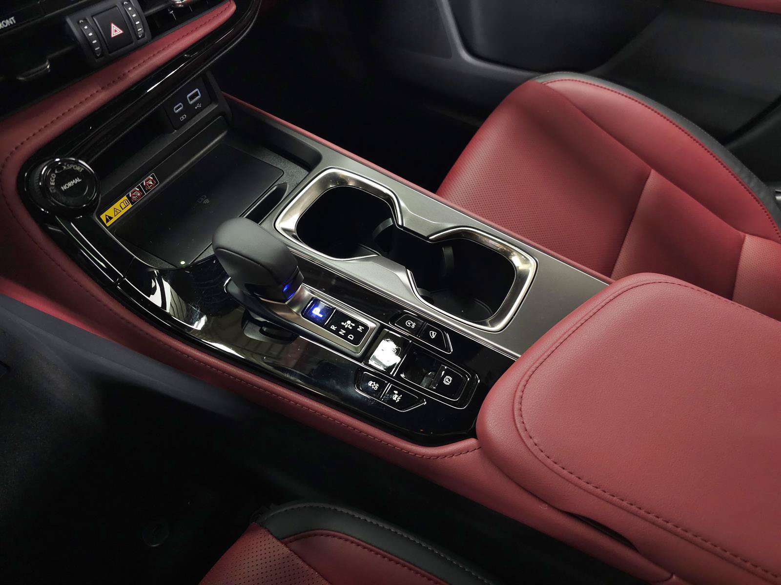 Certified 2026 Lexus NX 350 AWD w/ Cold Area Package image 28