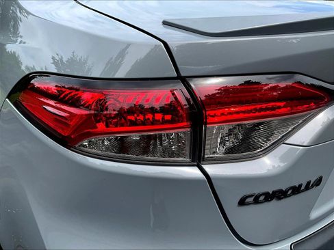 Used 2021 Toyota Corolla SE w/ Carpet Mat Package (TMS) FWD image 23