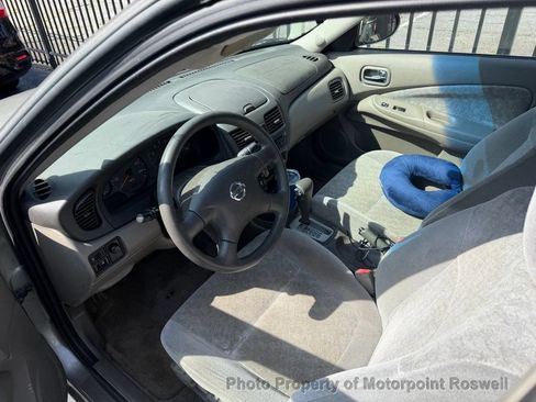Used 2003 Nissan Sentra GXE FWD image 3