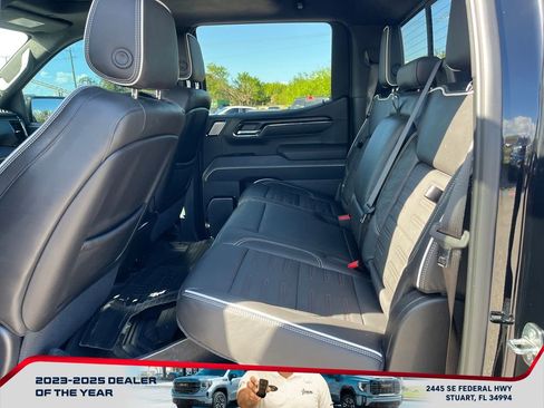 Used 2024 GMC Sierra 1500 AT4X w/ AT4X AEV Edition image 11