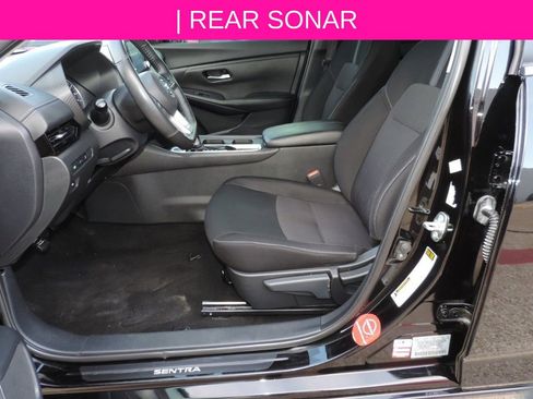 Certified 2022 Nissan Sentra SV image 17