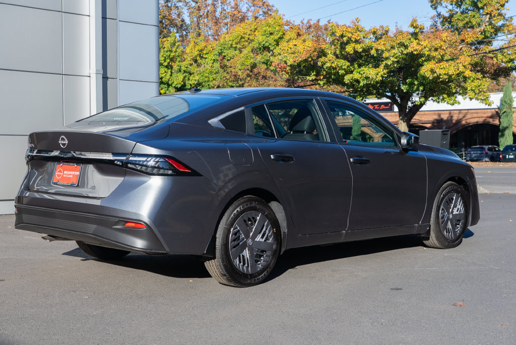 New 2027 Nissan Sentra S w/ Floor Mat Package FWD image 6