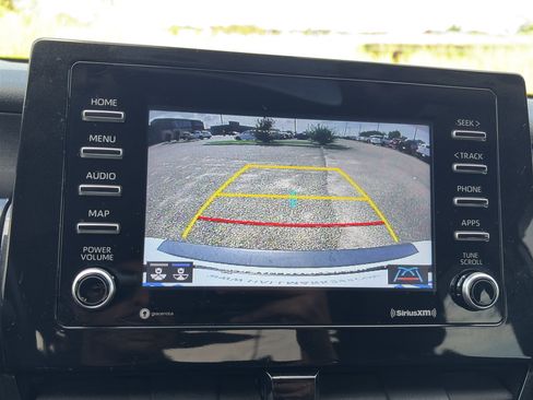 Used 2022 Toyota Camry SE w/ Convenience Package FWD image 22