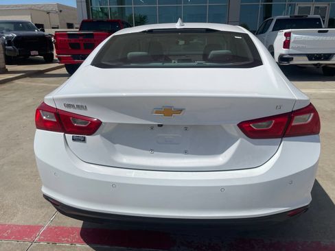 Used 2024 Chevrolet Malibu LT FWD image 11