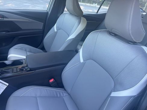 Used 2026 Toyota Camry SE FWD image 10