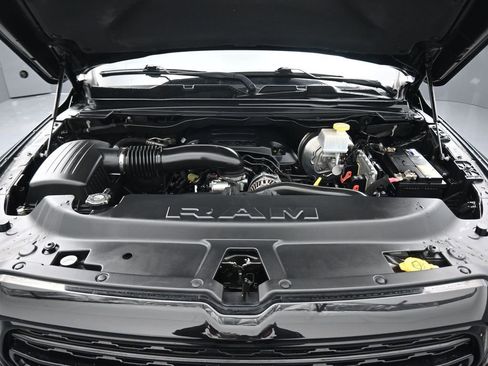 Used 2020 RAM 1500 Limited w/ Black Appearance Package image 58