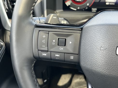 Used 2026 Nissan Rogue Platinum w/ Platinum Premium Package AWD/4WD image 22