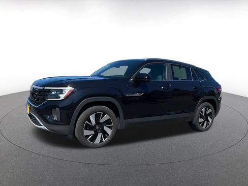 Used 2025 Volkswagen Atlas Cross Sport SE AWD/4WD image 8