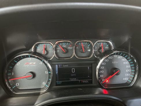 Used 2018 Chevrolet Silverado 1500 LT w/ All Star Edition AWD/4WD image 8