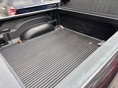 Used 2017 RAM 1500 Express image 12