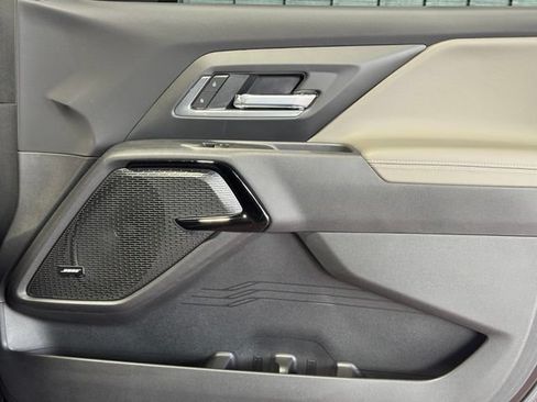 New 2026 Chevrolet Silverado EV Trail Boss w/ Premium Package AWD/4WD image 28