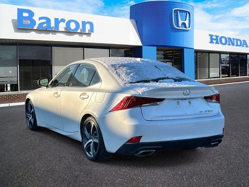 Used 2018 Lexus IS 300 AWD w/ Premium Package image 4