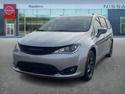 Used 2020 Chrysler Pacifica Touring-L Plus w/ S Appearance Package