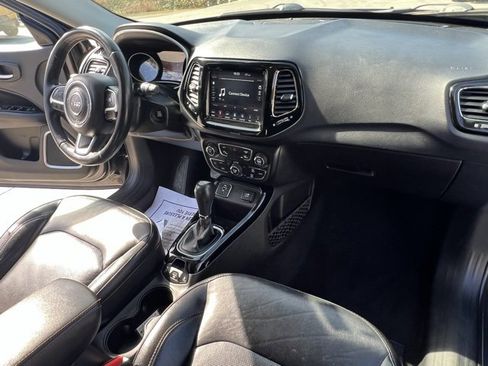 Used 2018 Jeep Compass Limited w/ Navigation Group image 32