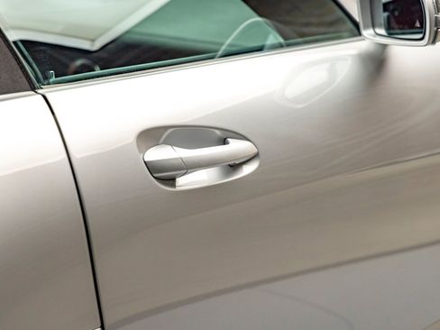 Used 2012 Mercedes-Benz SLS AMG Roadster image 38