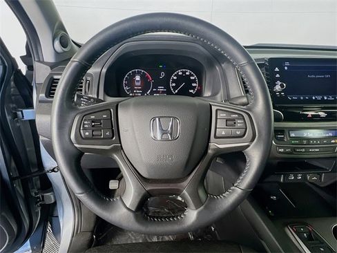 Certified 2024 Honda Ridgeline Sport image 15