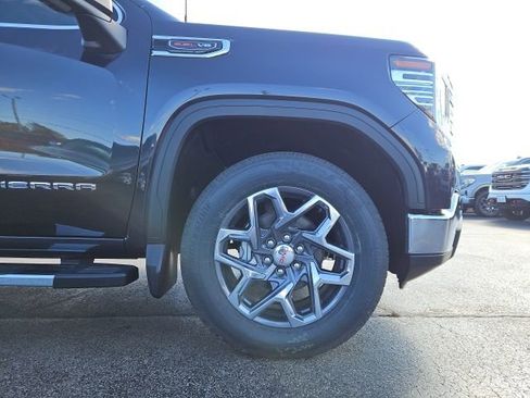 New 2026 GMC Sierra 1500 SLT w/ SLT Premium Plus Package image 14
