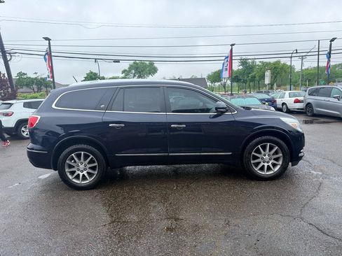 Used 2017 Buick Enclave Leather AWD/4WD image 8