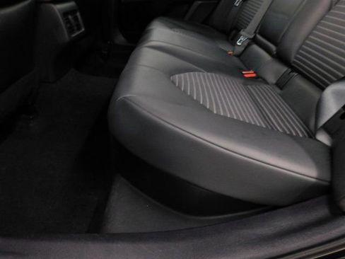 Used 2024 Toyota Camry SE image 26