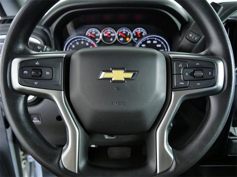 Used 2020 Chevrolet Silverado 1500 LT image 21