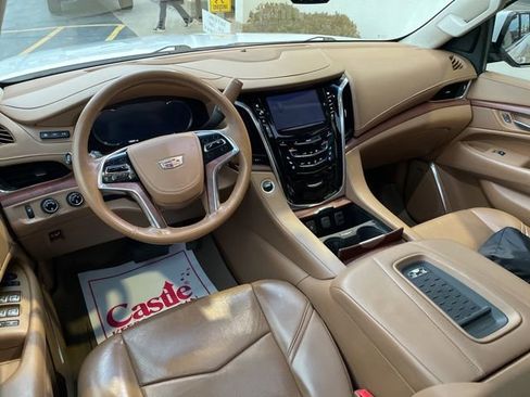Used 2016 Cadillac Escalade Platinum image 20
