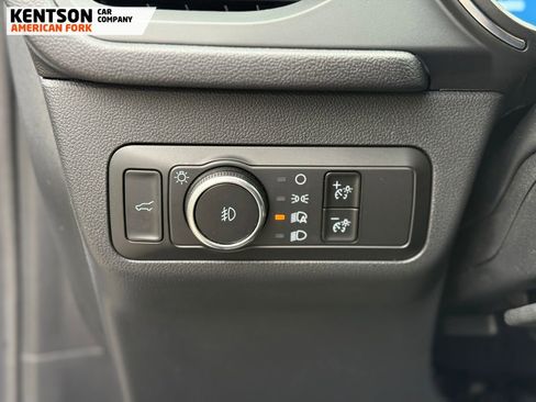 Used 2025 Ford Escape Platinum image 22