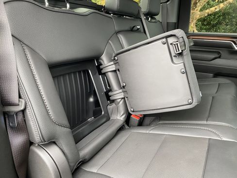 Used 2024 GMC Sierra 2500 Denali w/ Denali Reserve Package image 41