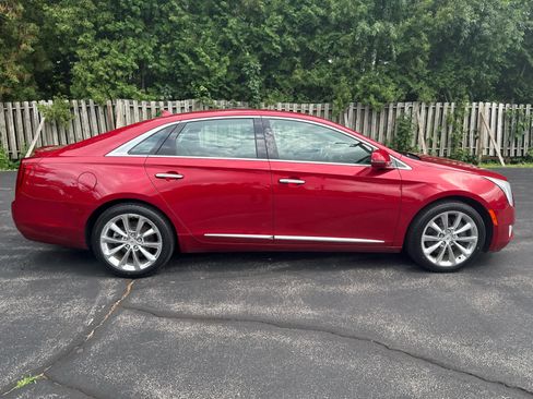 Used 2014 Cadillac XTS Premium AWD/4WD image 2